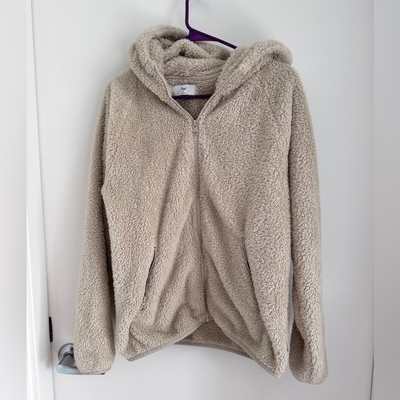 Aritzia Tna FUZZY ZIP UP Teddy Bear Jacket - Picture 3 of 3